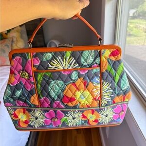 Like New Vera Bradley Barbara Frame Doctor Bag Satchel Floral Snap Bag